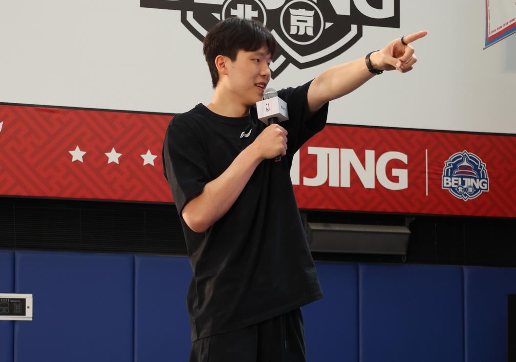 男篮世预赛名单只增不减:杨瀚森补入,热门球员因个人原因缺席 男篮世预赛名单只增不减:杨瀚森补入,热门球员因个人原因缺席