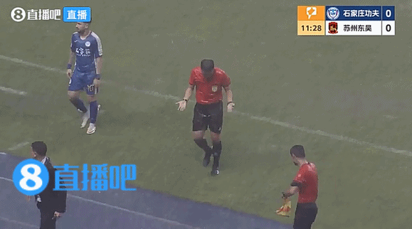 暴雨中断12分钟 石家庄功夫vs苏州东吴延期