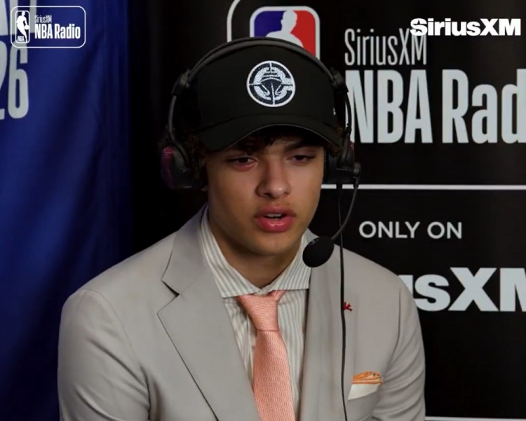 快船五号秀瓦格勒：从小是伦纳德球迷 向他学习很棒