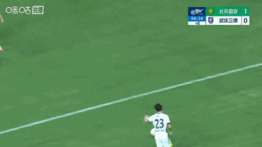 VAR复核维持原判：孔特手臂触球未获点球 武汉三镇补时申诉被驳
