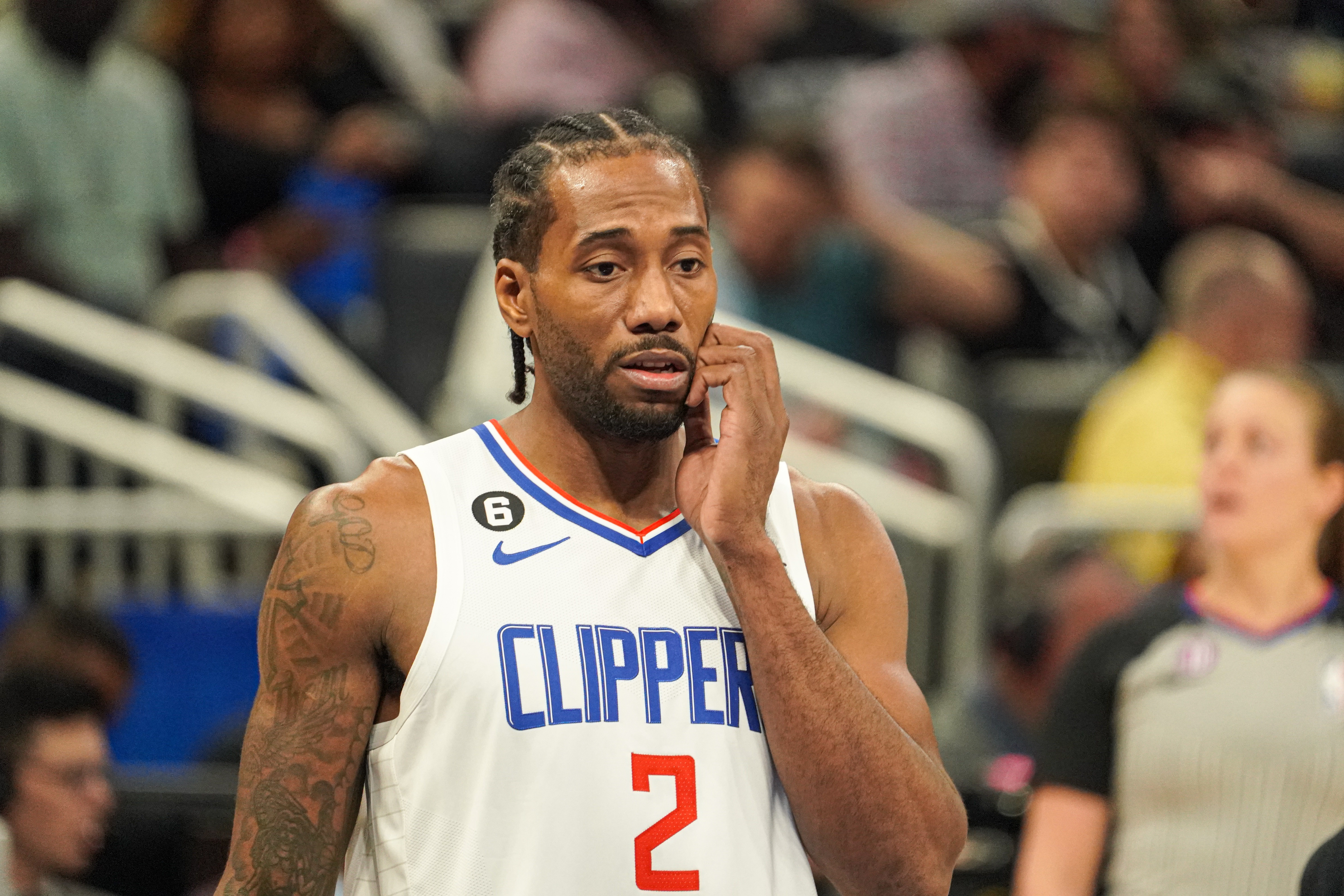NBA最差签约?快船为伦纳德付出10首轮 灾难程度远超送走东契奇? NBA最差签约?快船为伦纳德付出10首轮 灾难程度远超送走东契奇?