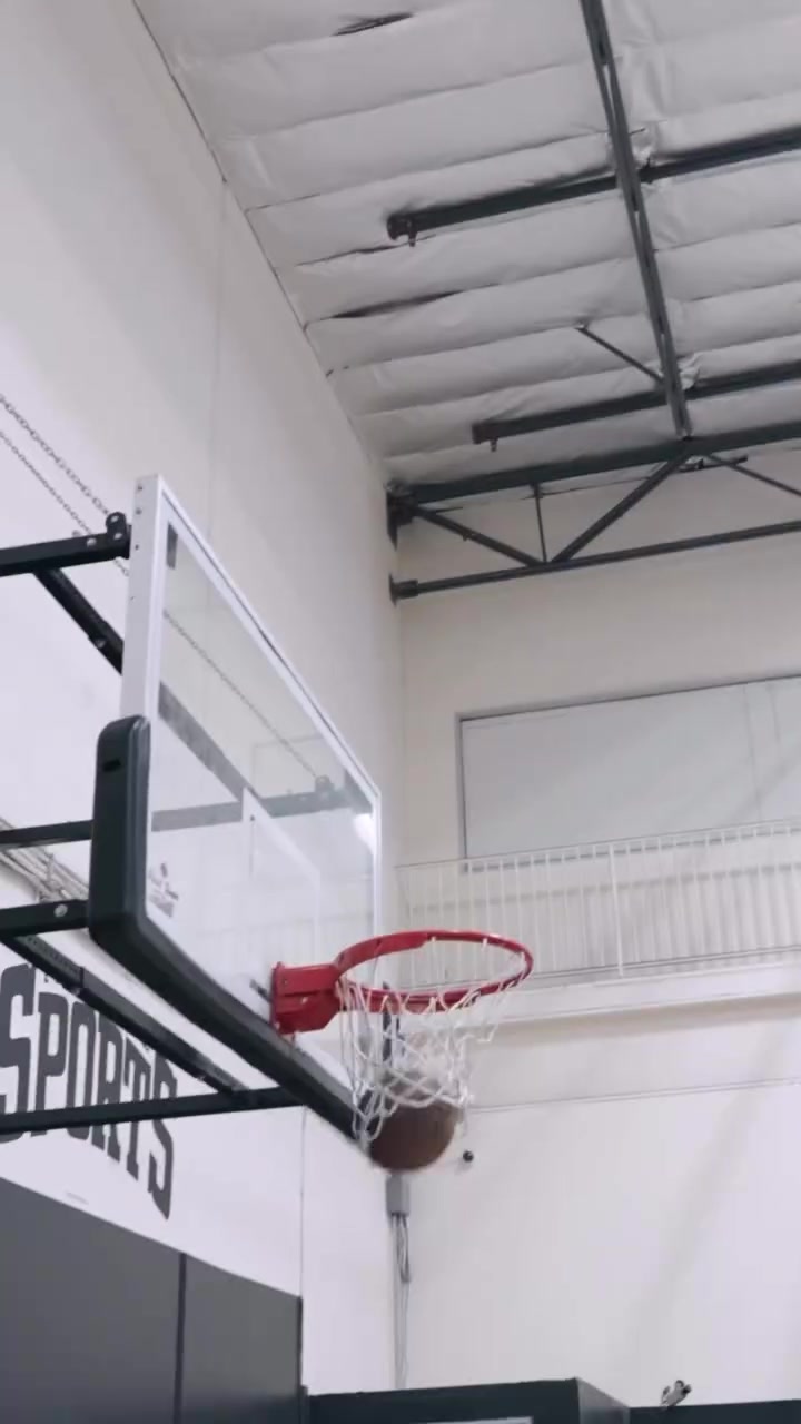 里雄夏普尔VS基亚特亚姆直播在线观看