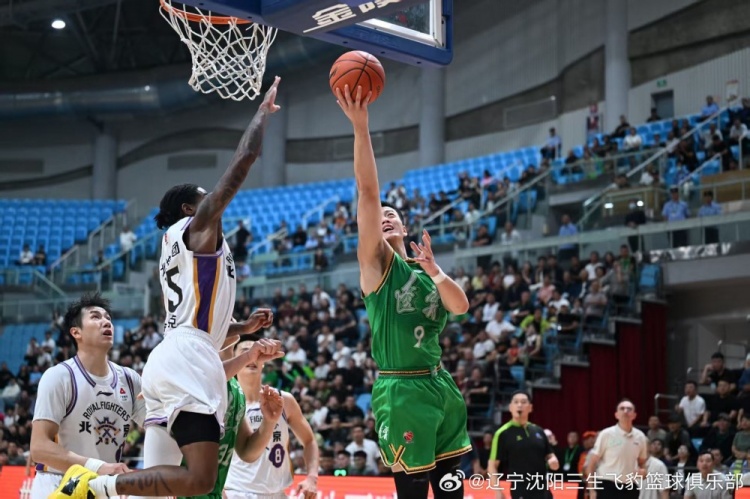 2026辽宁男篮夏季对抗赛葫芦岛站 ！辽篮95：97惜败北控！
